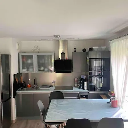 Apartment Tres Belle *